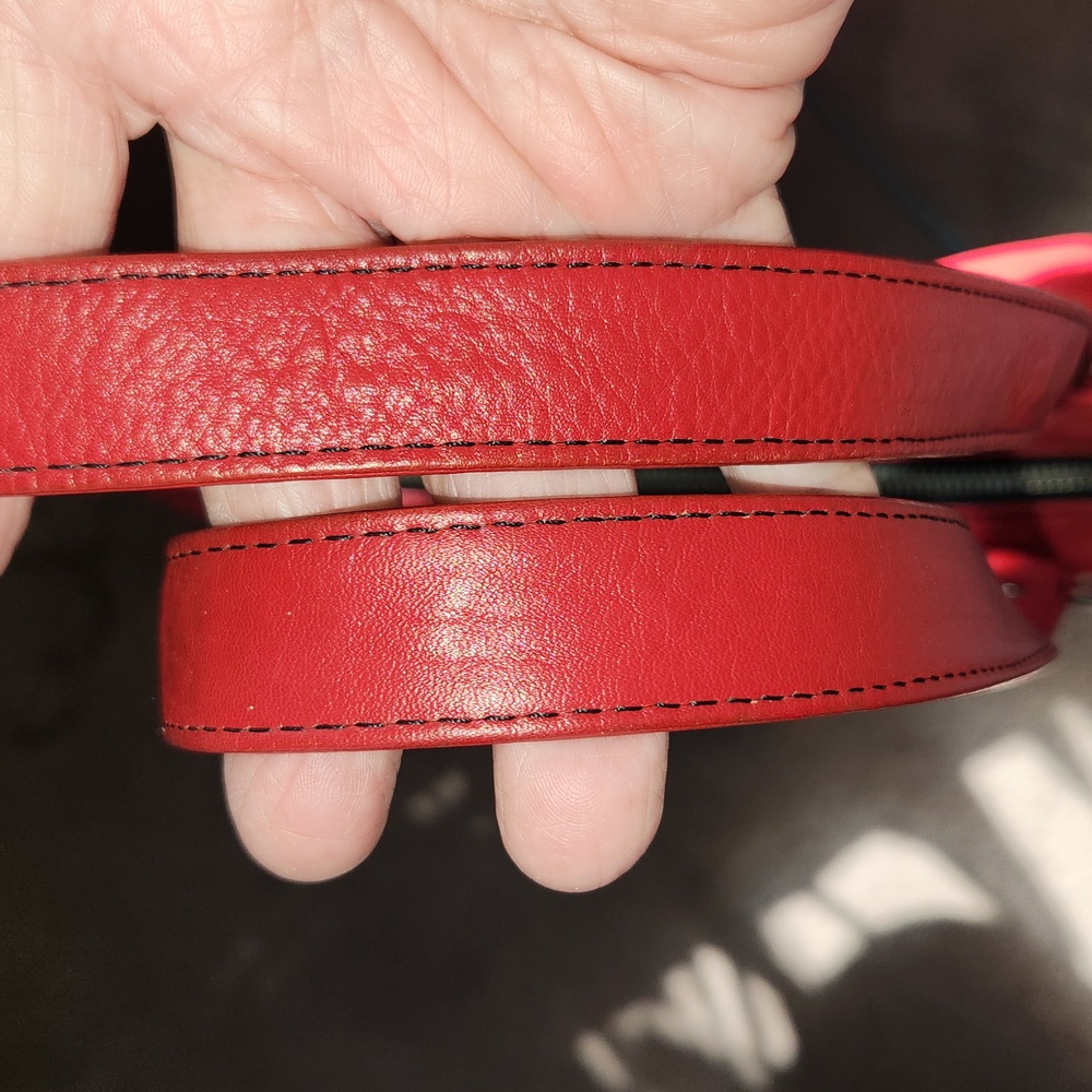 ILI red leather purse - Picture 6 of 11
